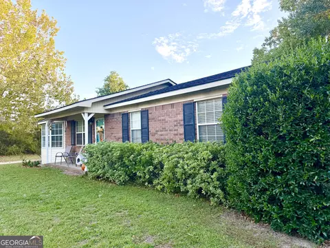 Exterior - 575 John Vaughn Rd, Dublin, GA 31021 photo 1 of 8