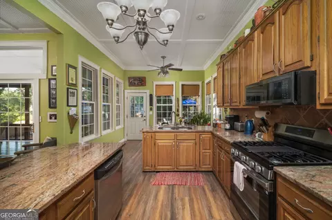 Kitchen - 165 Hines Ter, Macon, GA 31204 photo 2 of 3