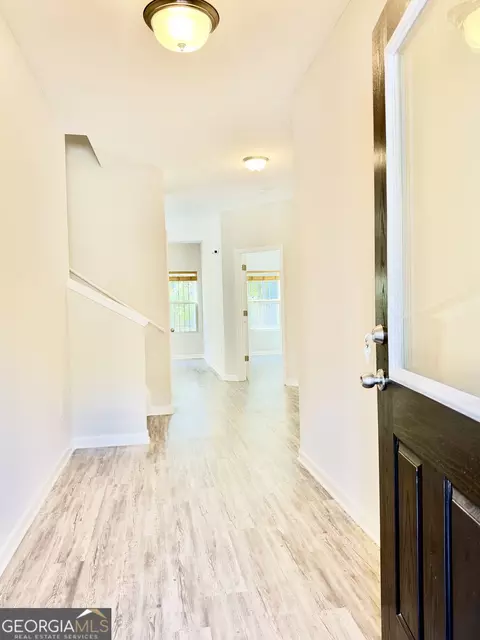 Entry Way - 412 Clematis Ct, Temple, GA 30179 photo 6 of 23