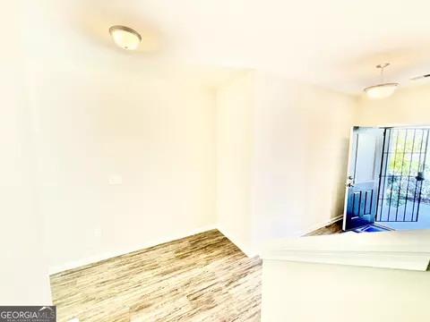 Entry Way - 412 Clematis Ct, Temple, GA 30179 photo 21 of 23