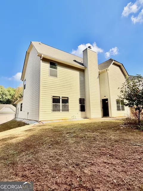 Exterior - 412 Clematis Ct, Temple, GA 30179 photo 7 of 13