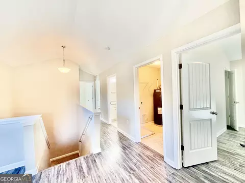 Entry Way - 412 Clematis Ct, Temple, GA 30179 photo 20 of 23