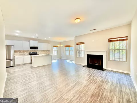 Living - 412 Clematis Ct, Temple, GA 30179 photo 1 of 3