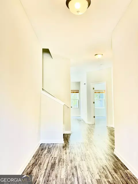Entry Way - 412 Clematis Ct, Temple, GA 30179 photo 8 of 23