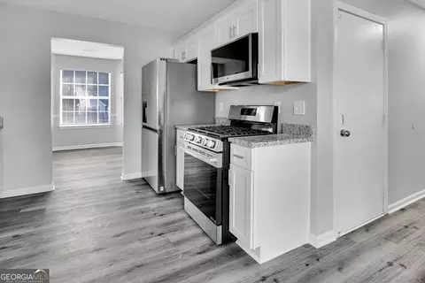Kitchen - 115 Windscape Dr, Covington, GA 30016 photo 2 of 2