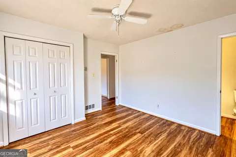 Bedroom - 5282 David Cir SE, Covington, GA 30014 photo 6 of 9