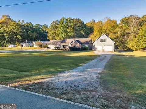 Exterior - 959 Patton Rd, Griffin, GA 30224 photo 15 of 24