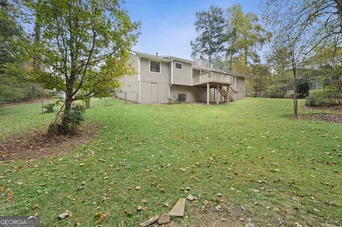 Exterior - 120 Farmbrook Trl, Stockbridge, GA 30281 photo 6 of 7