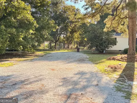 Exterior - 1159 Courthouse Rd, Springfield, GA 31329 photo 8 of 17