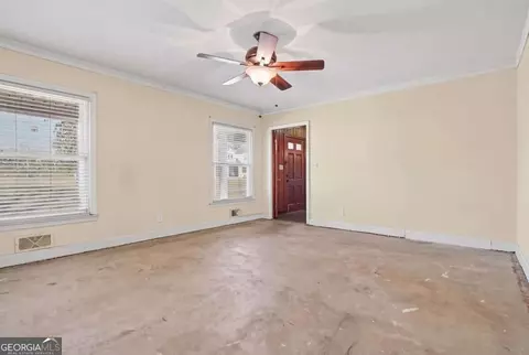 Living - 3538 Pearl St, Shellman, GA 39886 photo 7 of 7