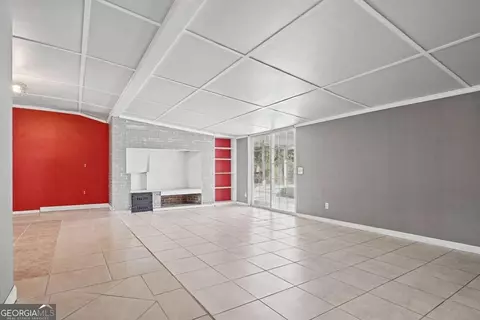 Living - 3538 Pearl St, Shellman, GA 39886 photo 3 of 7