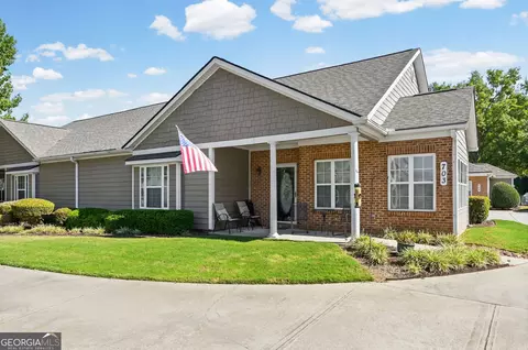 703 Commonwealth Cir, Newnan, GA 30263
