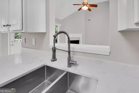 Kitchen - 345 Alcovy Cir, Covington, GA 30014 photo 1 of 2