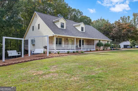 Exterior - 337 Elder Dr, Jefferson, GA 30549 photo 1 of 11