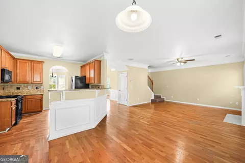 Living - 13199 Greywolf Ln, Covington, GA 30014 photo 3 of 6