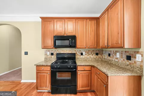 Kitchen - 13199 Greywolf Ln, Covington, GA 30014 photo 2 of 3