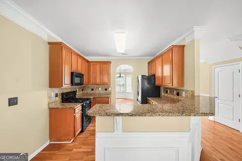 Kitchen - 13199 Greywolf Ln, Covington, GA 30014 photo 3 of 3