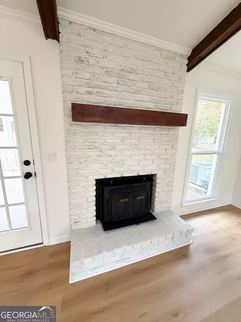 Living - 127 Hazel Way, Lagrange, GA 30241 photo 1 of 4