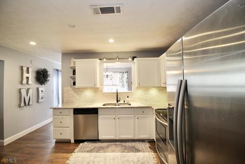 131 Potomac Dr, Jackson, GA 30233 photo 9