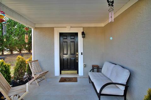 131 Potomac Dr, Jackson, GA 30233 photo 4