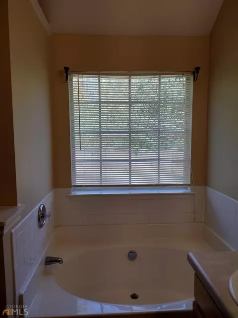 95 Lassiter Dr, Covington, GA 30016 photo 13