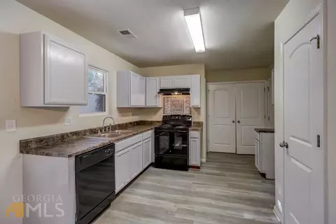 1395 Shadow Creek Ave, Hampton, GA 30228 photo 8