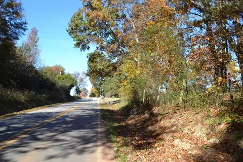 2007 Moccason Gap Rd, Lula, GA 30554 photo 1