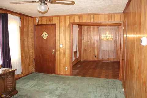 243 Rutland Cir, Lagrange, GA 30241 photo 11