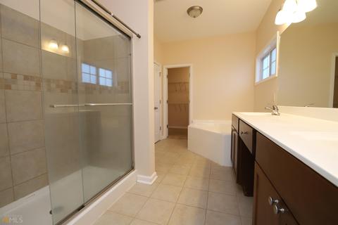 217 N Pointe Dr, Lagrange, GA 30241 photo 8