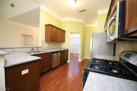217 N Pointe Dr, Lagrange, GA 30241 photo 5