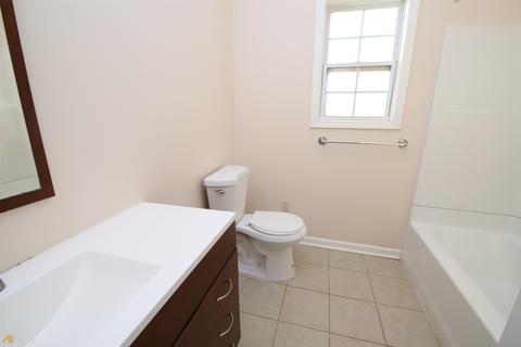 217 N Pointe Dr, Lagrange, GA 30241 photo 12