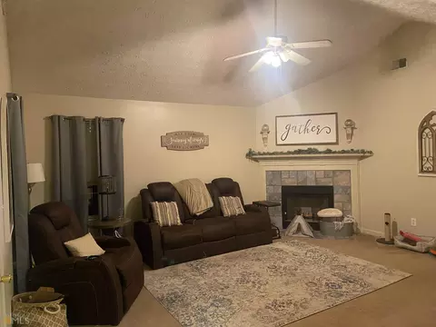 125 Mountainview Dr, Covington, GA 30016 photo 2