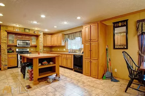 2400 Lyons Bridge Rd SW, Cave Spring, GA 30124 photo 10