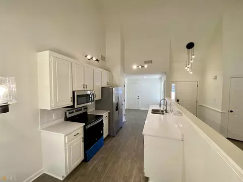 240 Laurel Way, Covington, GA 30016 photo 9