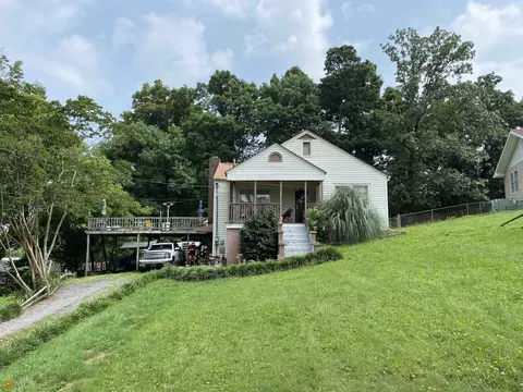 209 Mountain View Dr, Dalton, GA 30721 photo 1