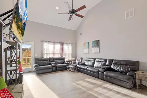 211 Northwood Dr, Commerce, GA 30529 photo 5