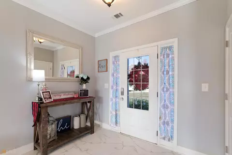 211 Northwood Dr, Commerce, GA 30529 photo 3