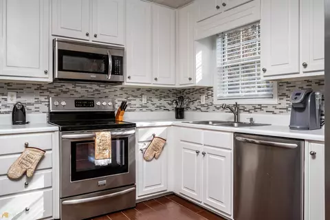 425 Old Ivy Path, Mcdonough, GA 30253 photo 9