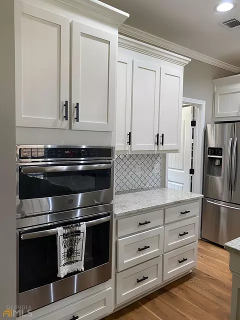 3940 Mabery Rd, Gainesville, GA 30507 photo 8