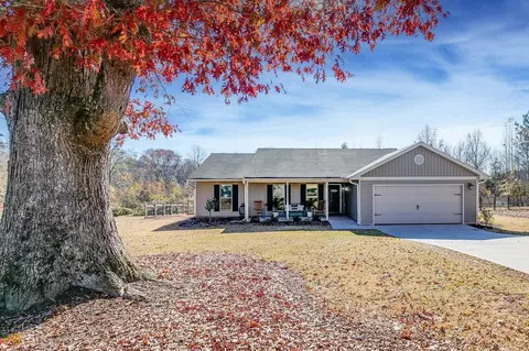 271 Fifth Ave W, Colbert, GA 30628 photo 3