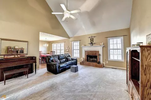 2121 Baltic Ln, Dacula, GA 30019 photo 9
