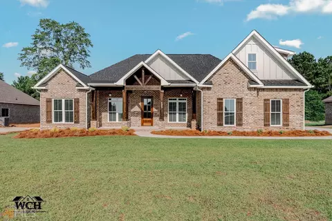 409 Stonegate Trl, Perry, GA 31069 photo 1