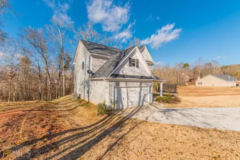 1051 Hebron Rd, Commerce, GA 30530 photo 3