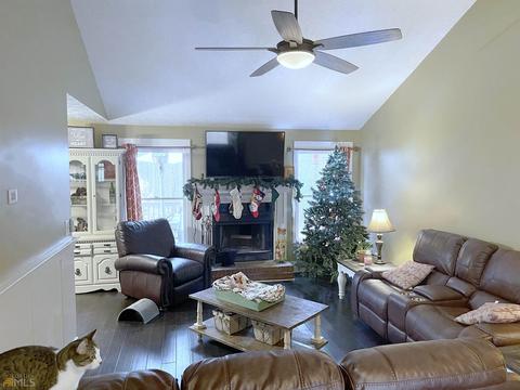 135 W Forest Dr, Covington, GA 30016 photo 2