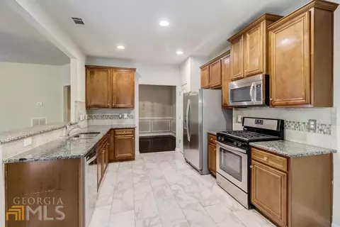 7557 Bowhead Ct, Fairburn, GA 30213 photo 15