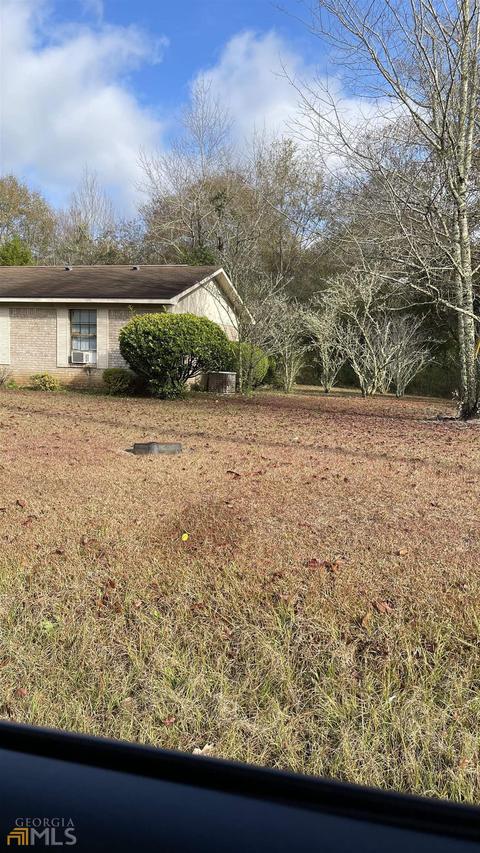 518 Hood Sts, Cuthbert, GA 39840 photo 2