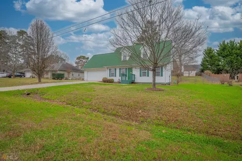 89 Chanticleer Rd, Commerce, GA 30529 photo 6