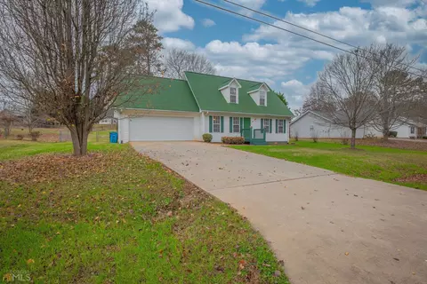 89 Chanticleer Rd, Commerce, GA 30529 photo 5