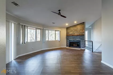 211 Eagles Nest Dr, Canton, GA 30115 photo 5