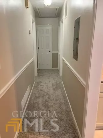 6876 Stephens Dr, Rex, GA 30273 photo 7